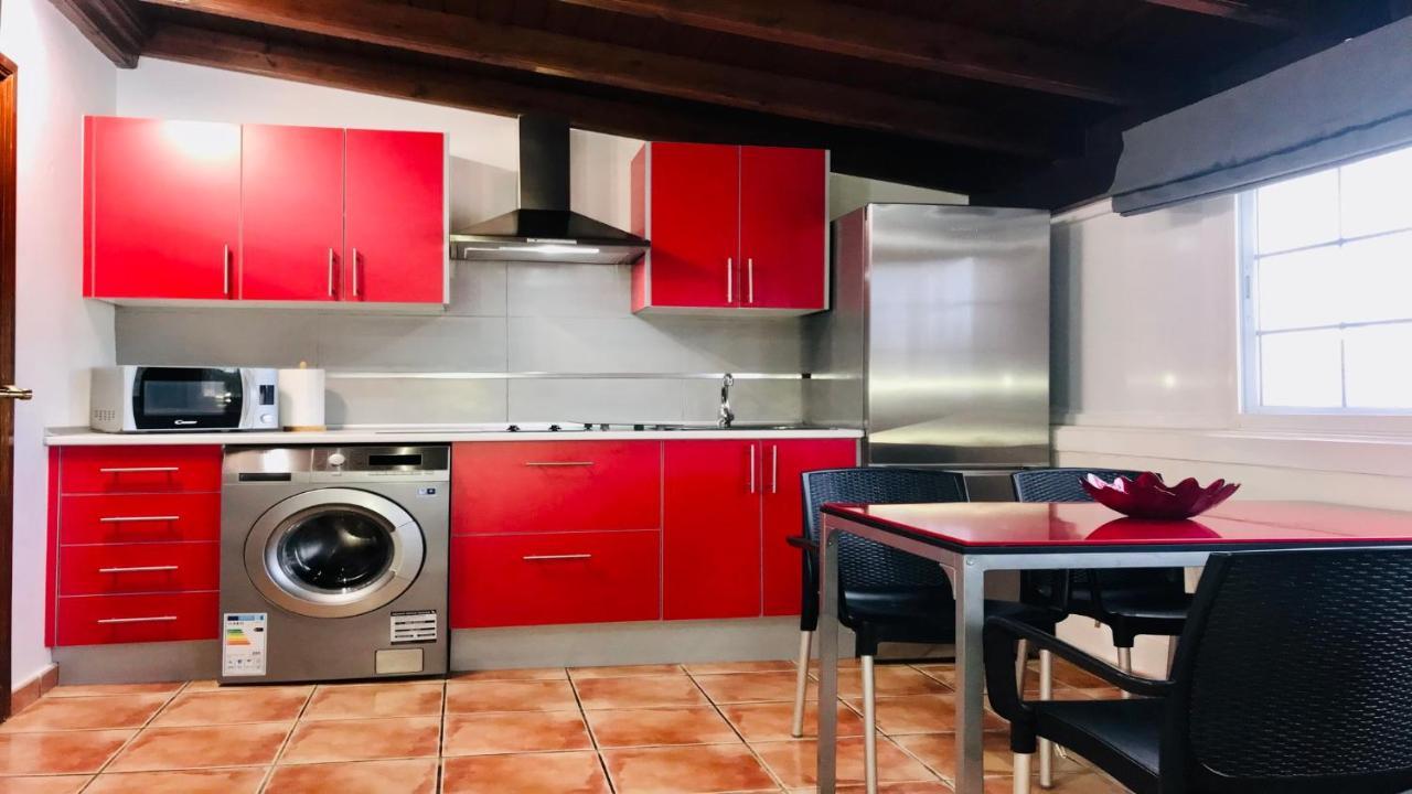 Апартаменты Blue Azure Powered By Solymarcalma Коста Калма Экстерьер фото
